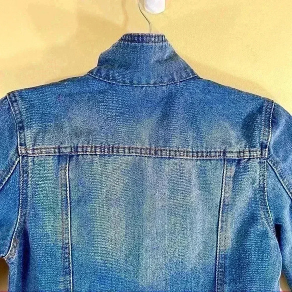HIGHWAY JEANS Med Wash Distressed Denim Trucker Jean Jacket Size S - Picture 7 of 8